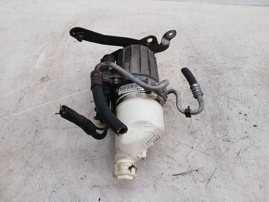 Bomba de direção VAUXHALL Zafira B (A05)