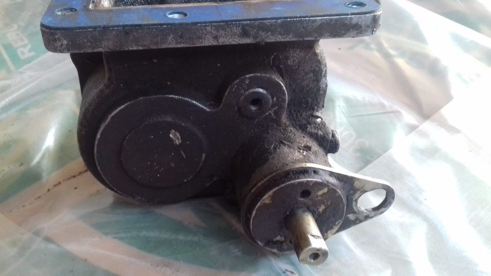 Tomada de força usada em grua palfinger pk 7001