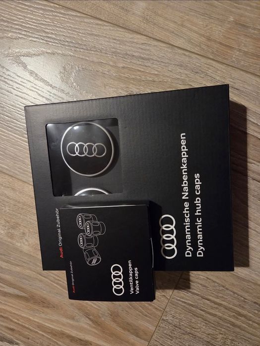 Oryginalne Nowe dekielki Audi DYNAMICZNE