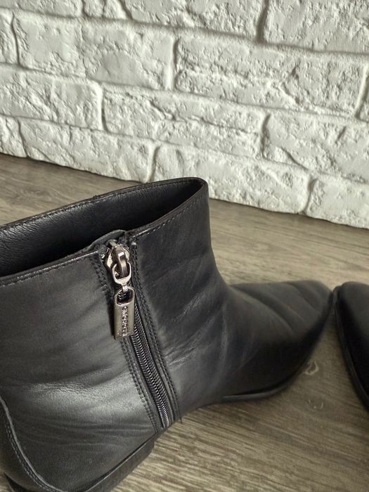 Czarne sztyblety Gino Rossi