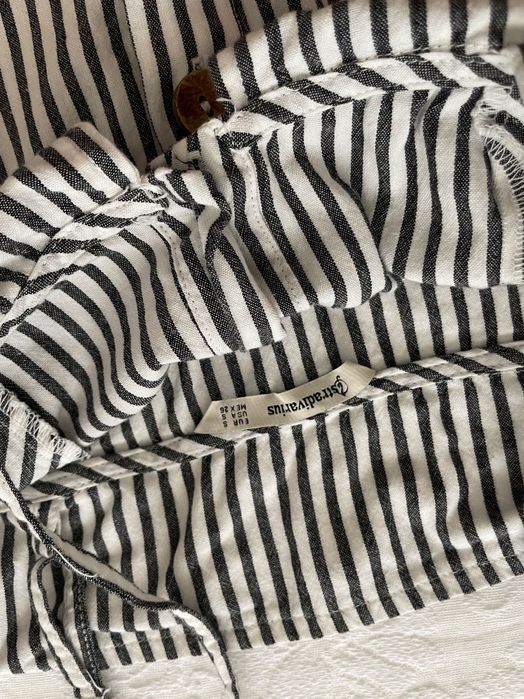 Macacão Stradivarius