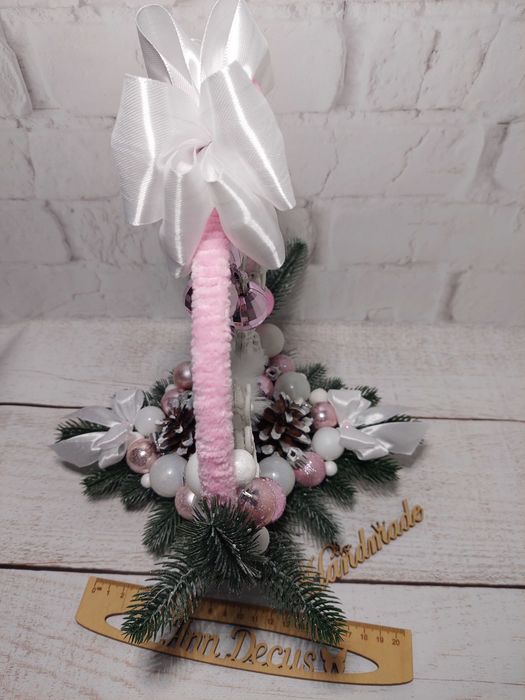 Dekoracja świąteczna z reniferem. Stroik na stół. Handmade