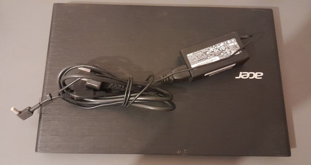 Portátil Acer I5  Em bom estado