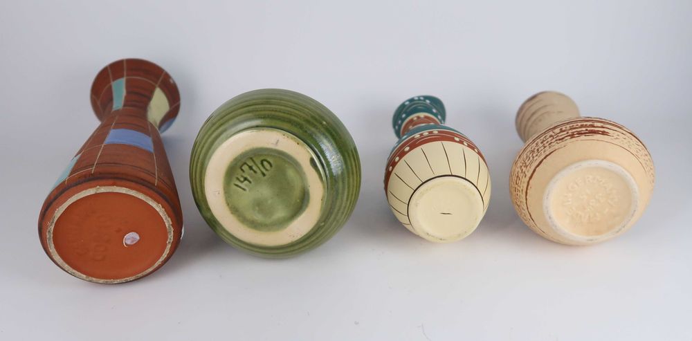 Conjunto de Jarras Modernistas