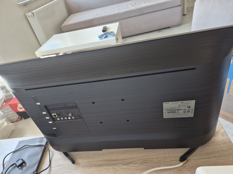 Telewizor Samsung 32 cale Tizen TV