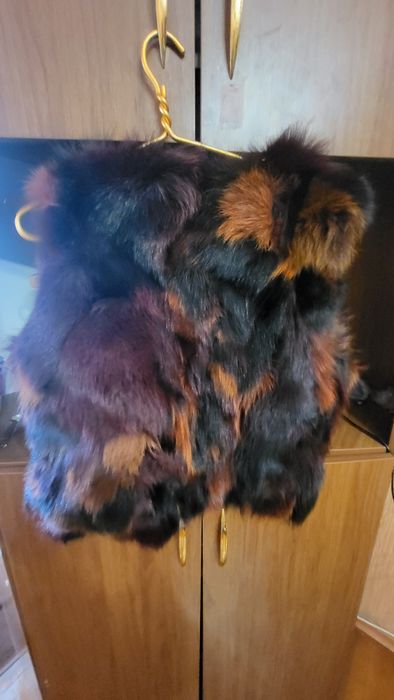 Продам пальто,куртку,жилетку