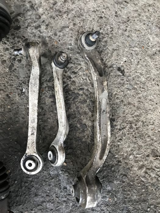 Лівий поворотний кулак ступиця Audi A6 C6 Quattro