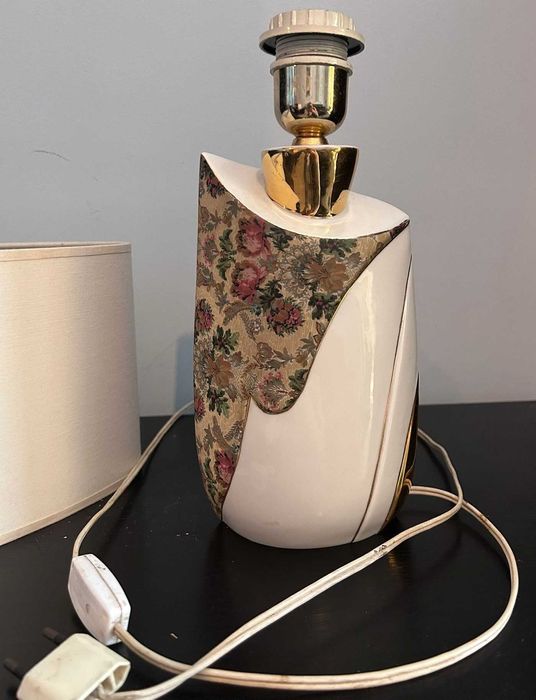 Vendo Candeeiro de Porcelana