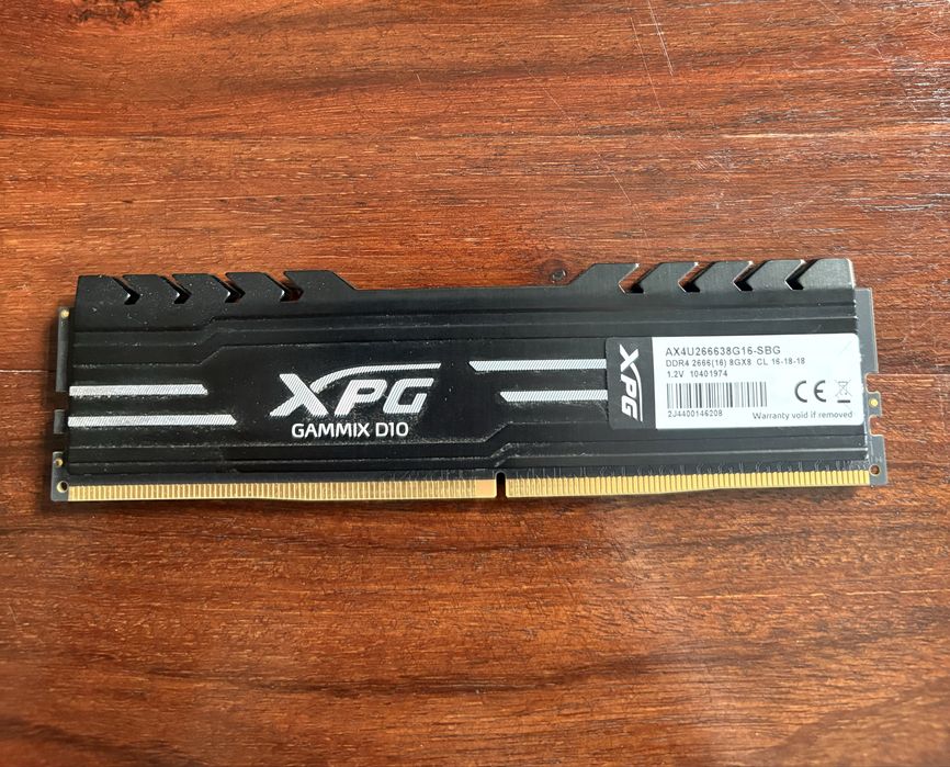 ADATA 8GB (1x8GB) 2666MHz CL16 XPG Gammix D10 Black