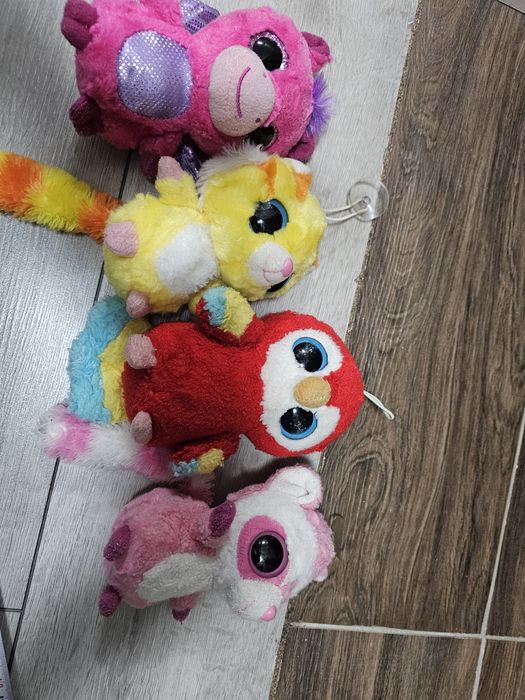 4 misie pluszaki