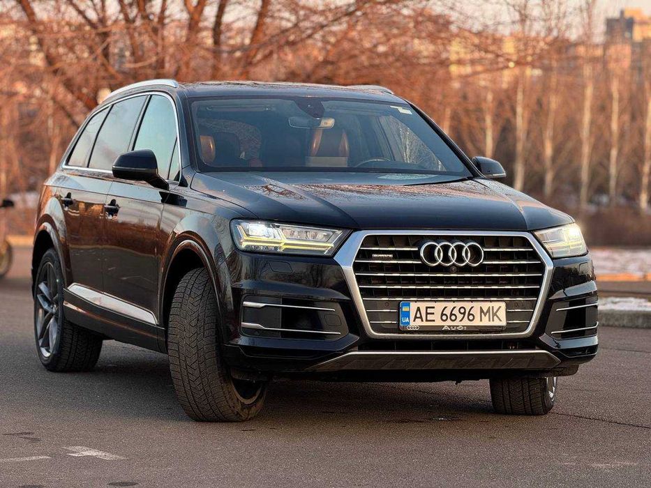 2018 Audi Q7 продам з ПДВ