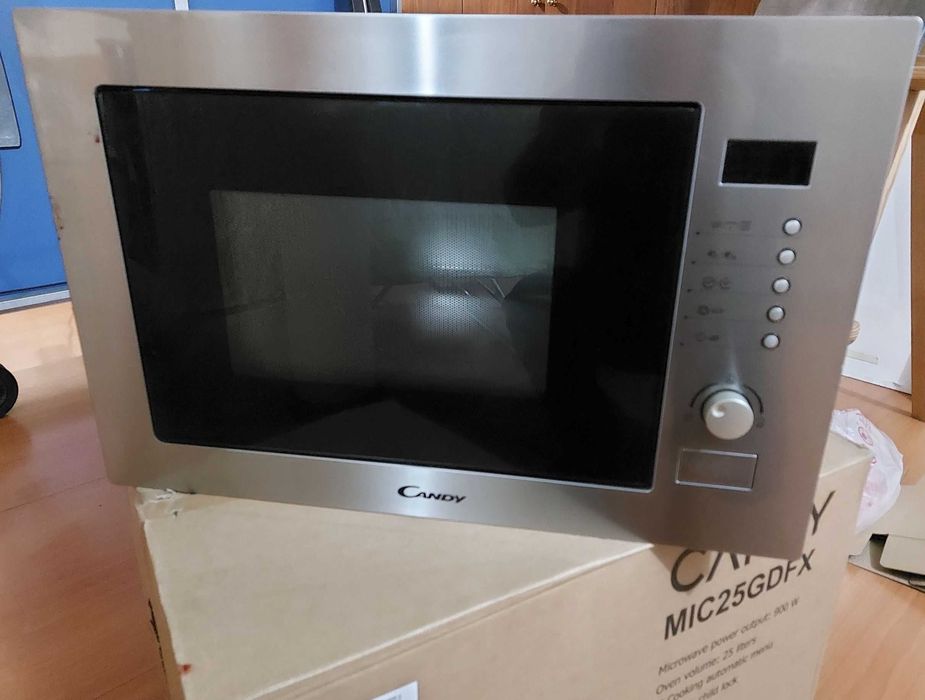 MicroOndas de encastrar Candy - utilizar para peças