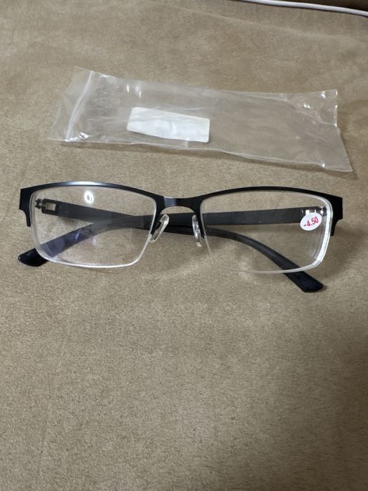 Окуляри с діопрієй -4,5