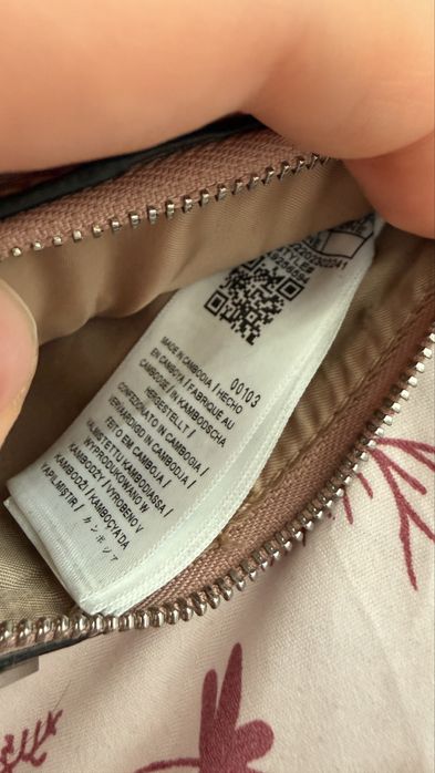 Kartownik guess/ mini portfel