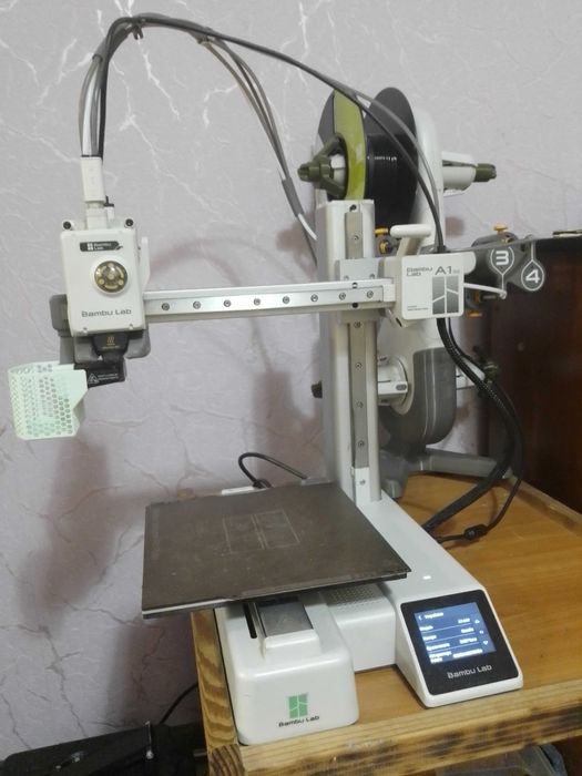 Bambu lab a1 mini с AMS