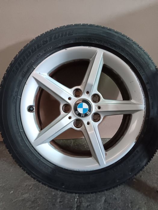 Jantes da BMW com pneus