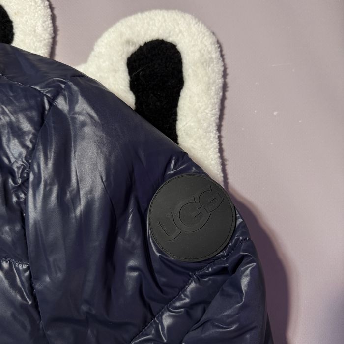 Жіноча куртка ugg