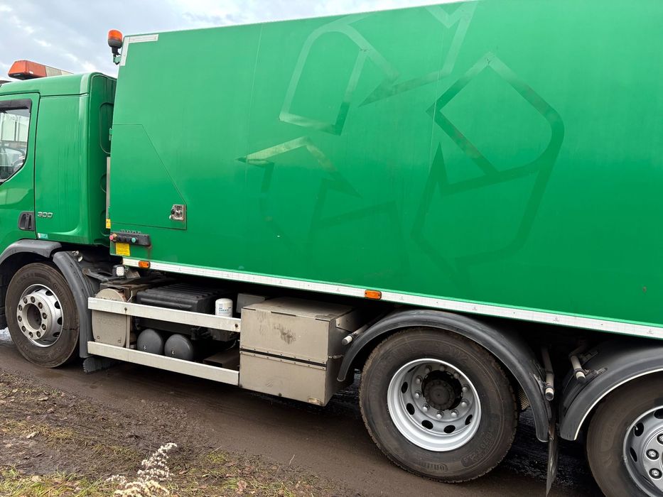 Volvo FE 300  VOLVO FE 300 6x2 Śmieciarka jednokomorowa 2013 NIE man DAF Iveco scani