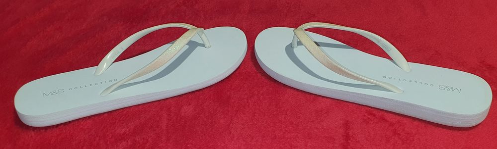 NOWE klapki japonki białoseledynowe Marks & Spencer, roz. 36 / 24 cm