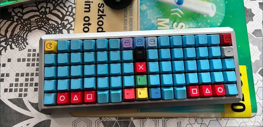 Klawiatura mechaniczna ortonormalna XD75 ATmega32U obudowa aluminiowa