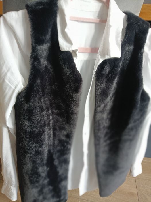 Kamizelka bezrękawnik futerko 146