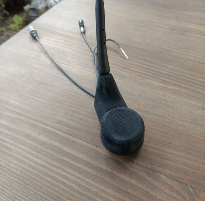Antena GPS Passat B5 FL
