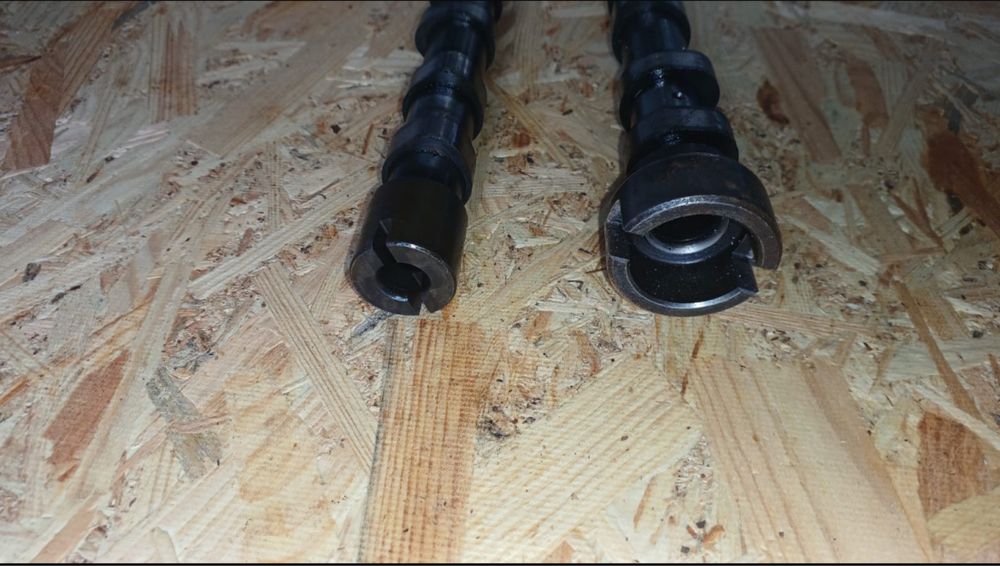 Распредвал, Ford kuga/ 2,0 TDCI, Peugeot/ Citroen