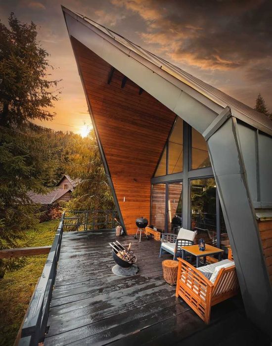 Здається будинок в Карпатах