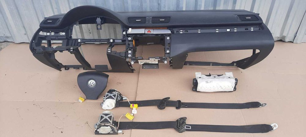 Торпеда Панель Консоль Пассат Б6 Volkswagen Passat B6 безпека