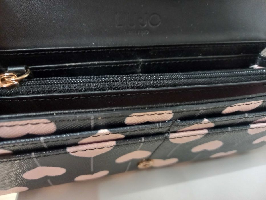 Carteira marca Liu Jo