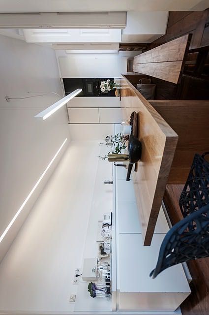 Apartamento Arq Aires Mateus no largo da Igreja de São Pedro de Sintra