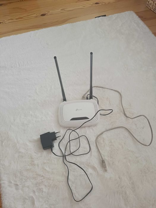 Router TP-LINK TL-WR841N