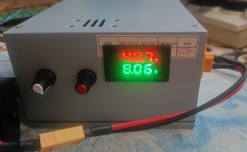 Зарядний пристрій.Блок живлення,  для дому до 24-42 вольт 6-9 ампер.