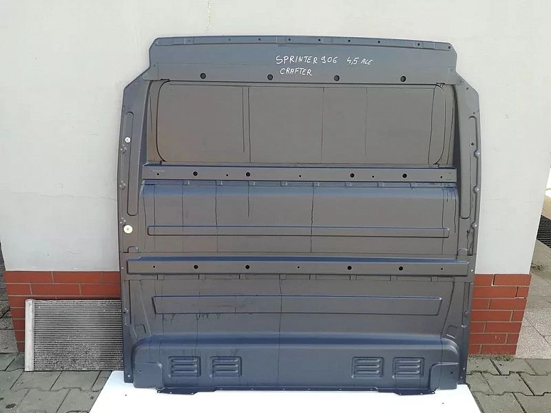 Ściana grodziowa Sprinter 906