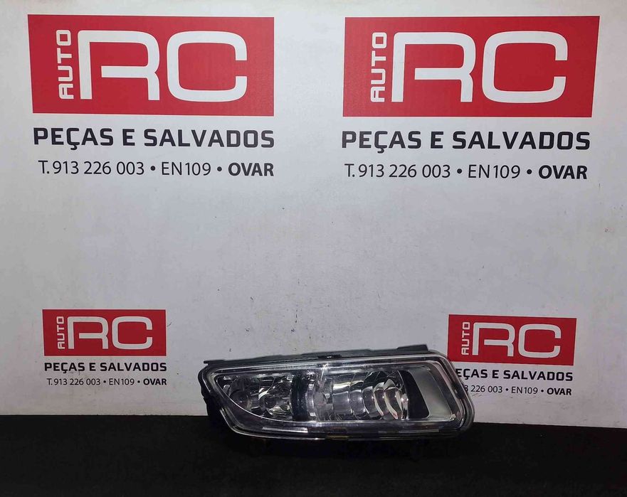 Farol Nevoeiro Frente Direito - VW POLO V