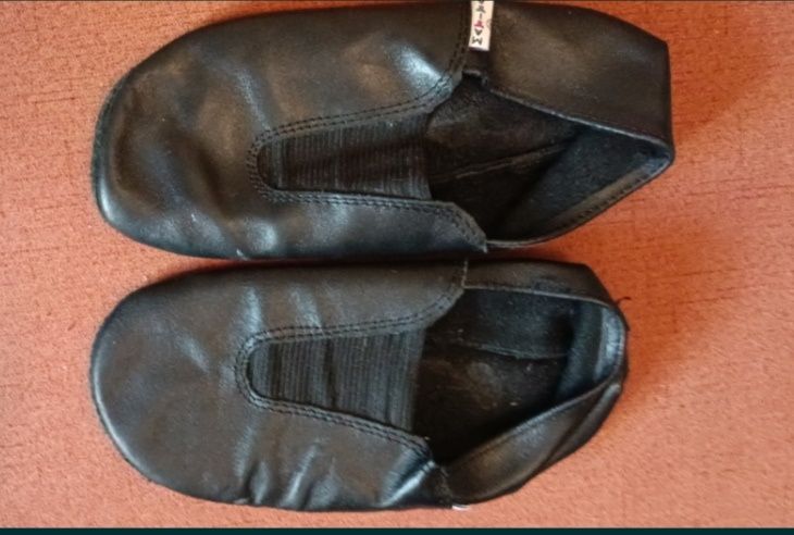 Чешки шкіряні устілка 19см