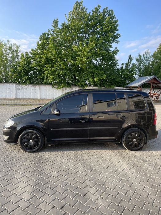 Продам vollkswagen touran