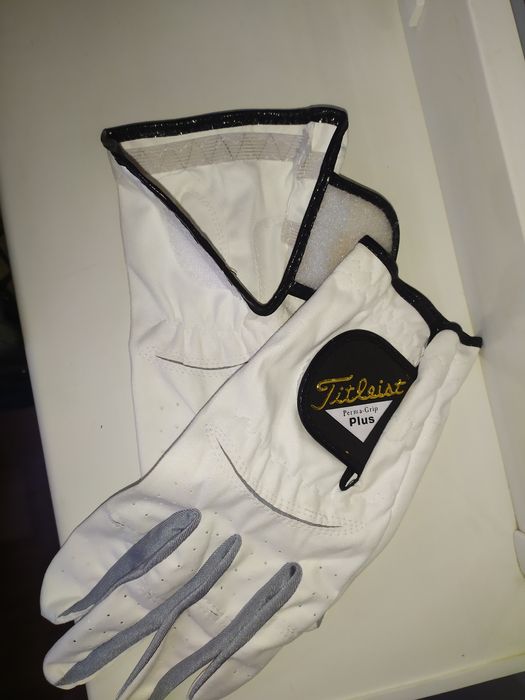Рукавички Titleist ліва
