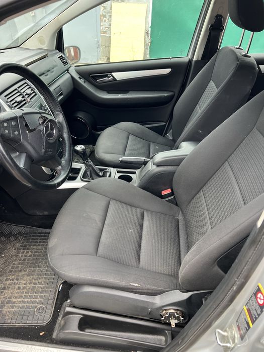 Mercedes B170 1.7 бензин 2005 на запчастини або цілим