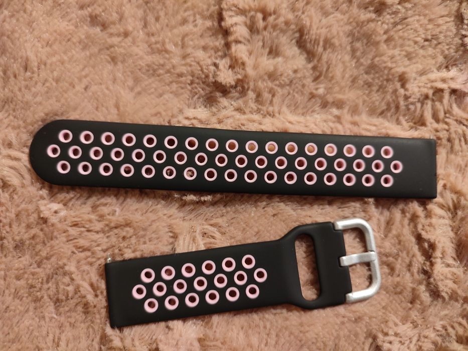 Śliczny pasek silikonowy do zegarka 20mm
