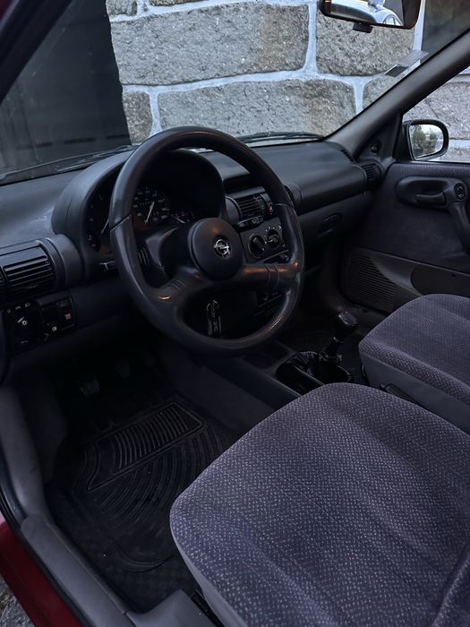 Corsa TDI exelente