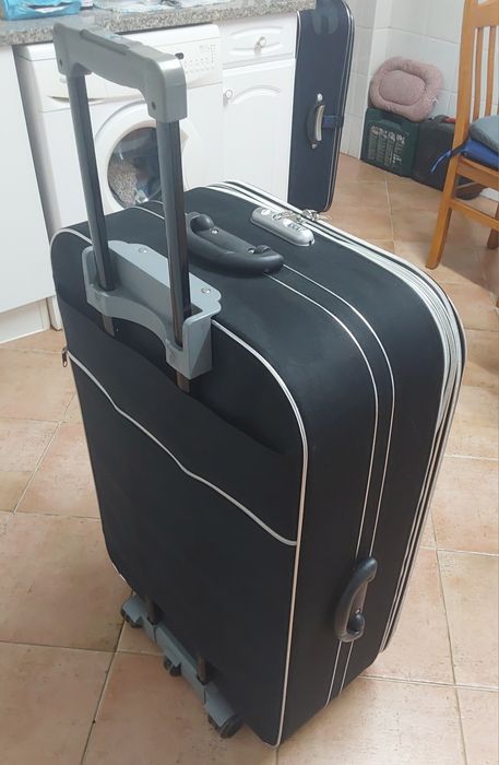 MALA VIAGEM ENORME DE PORÃO.  Casa,Quarto,Arrumação,Sala,Mudanças.