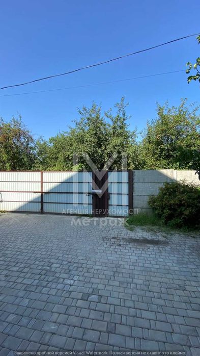 Продам ШИКАРНЫЙ ДОМ на два входа. Метро Студенческая. 625 м-рн.