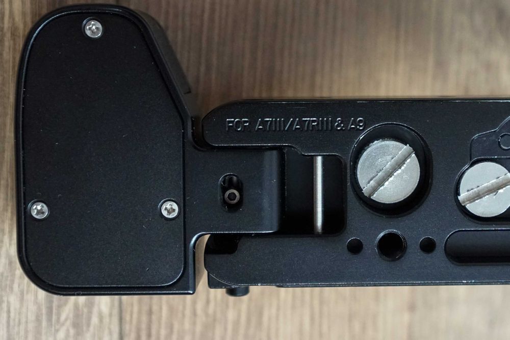 SmallRig L-Bracket do Sony A7 III / A7R III / A9