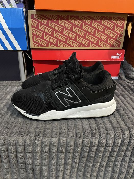 Кросівки New Balance 247 38(23,5см) оригінал