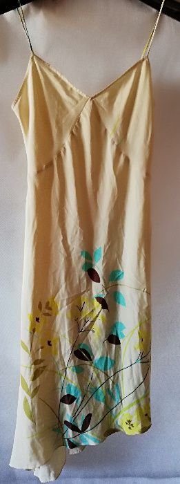 Sukienka firmy Zara Basic