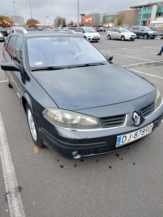 Sprzedam Lagunę 2 poliftową 2005r