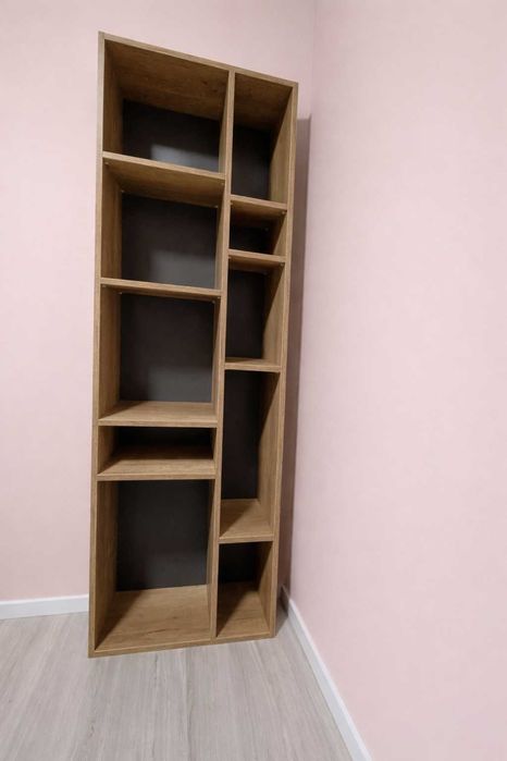 Zestaw mebli biurko regał dwie szafki