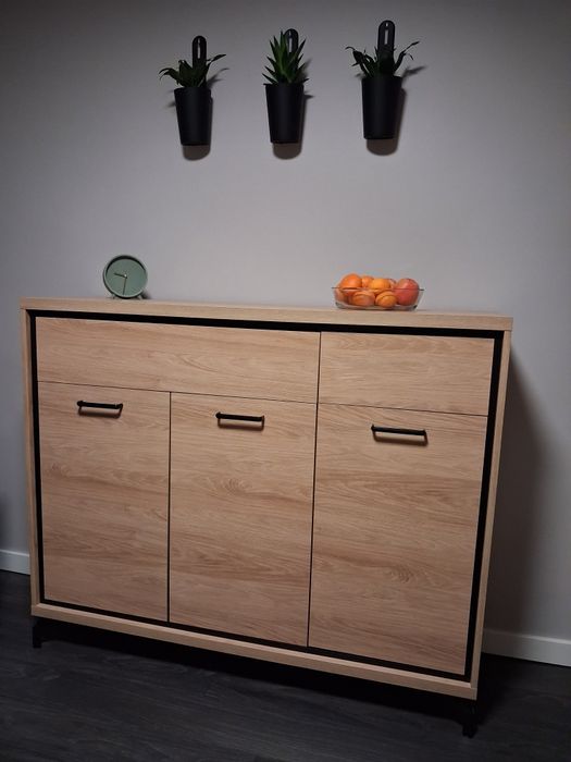 Komoda m7 mediolan, solidna!