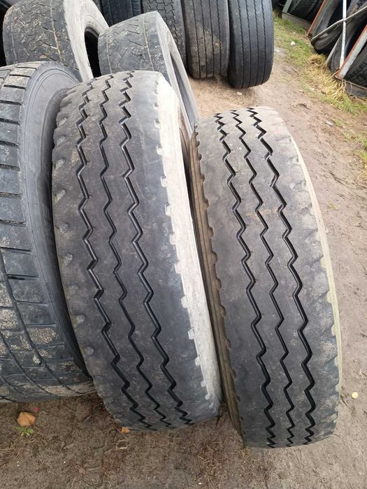 TRIANGLE 13 R22,5 Opony nacinane używane, 2sztuki oś prowadząca